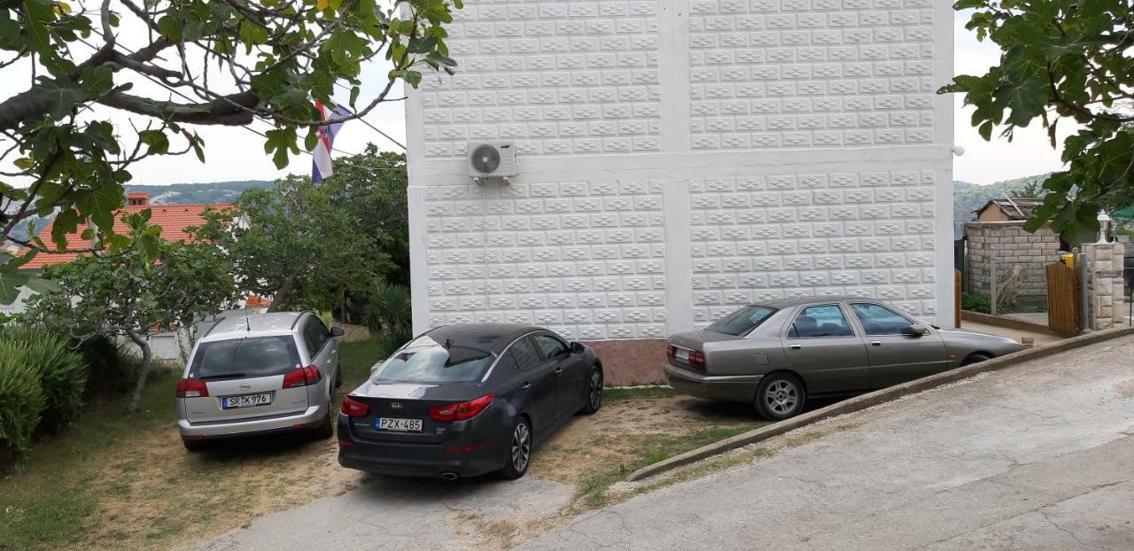 Apartman Pave & Ilija Jr Лопар Экстерьер фото